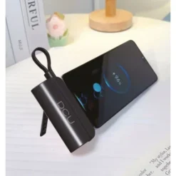 Mini Power Bank 5.000mAh Con Soporte Para Smartphone -Outlet Dcutec Tienda mini power bank 5000mah con soporte para smartphone 3